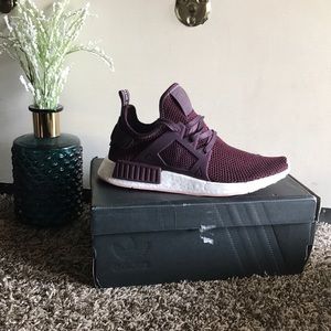 Women's Adidas Burgundy NMD XR1 size US 8/ UK 6.5